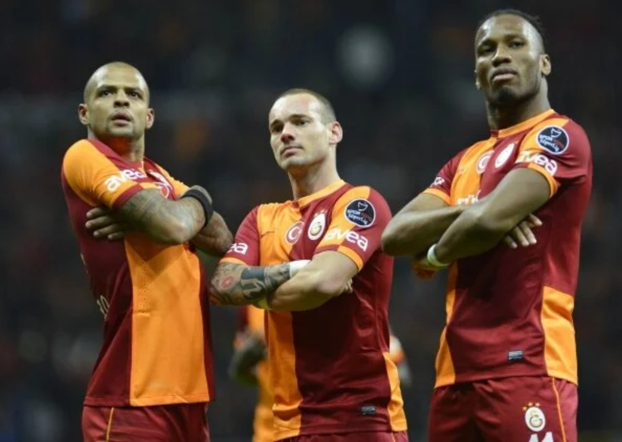 Galatasaraylı eski yıldızın Müslüman olduğu iddia edilmişti! Açıklama yaptı