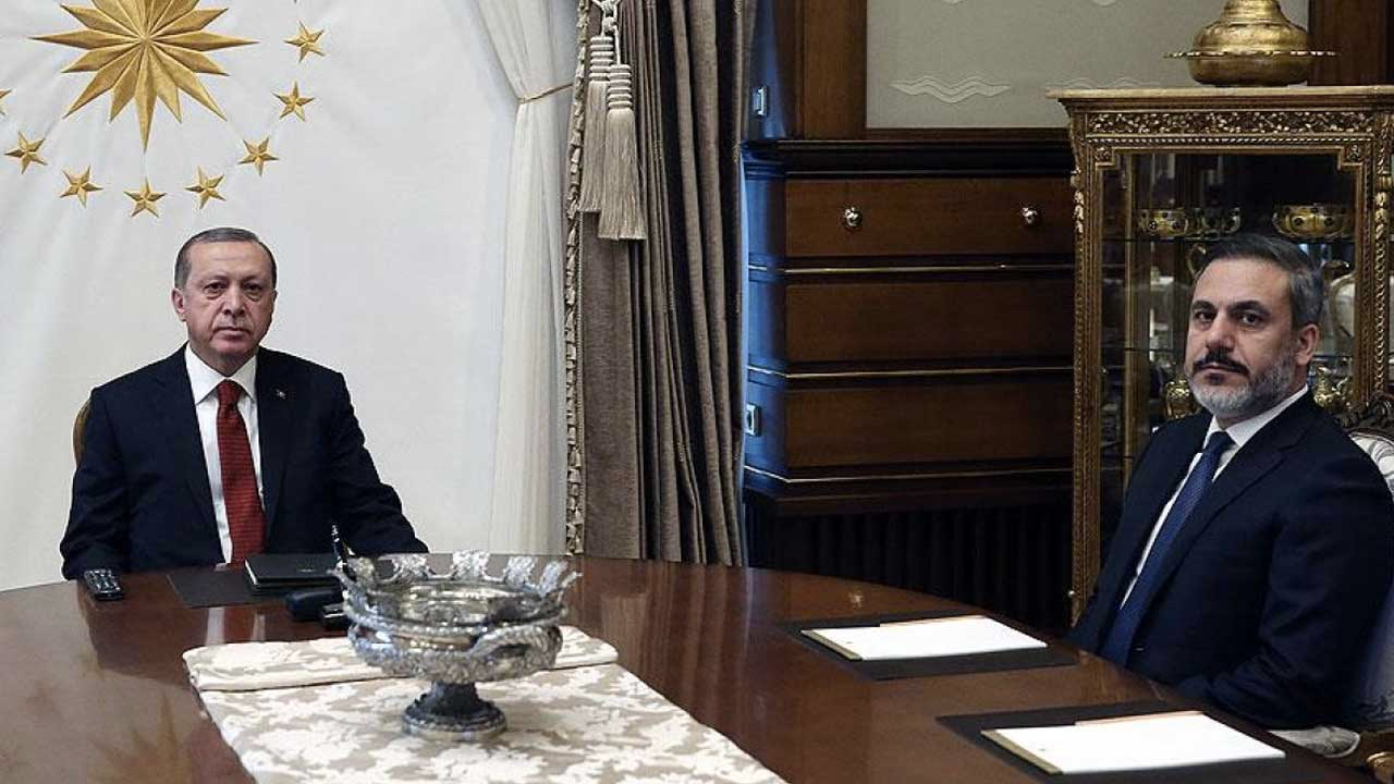 MİT Başkanı Hakan Fidan'ın varlığı Yunanistan'ı korkudan tiril tiril titretiyor