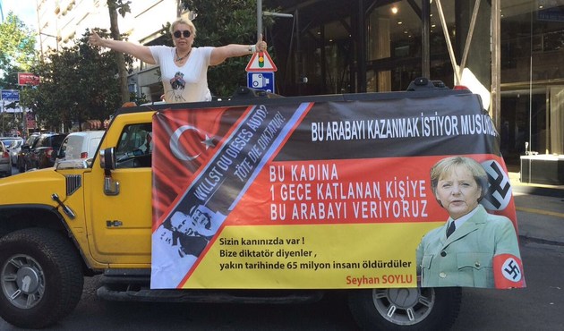 Sisi'den Almanya'daki Erdoğan pankartına misilleme...