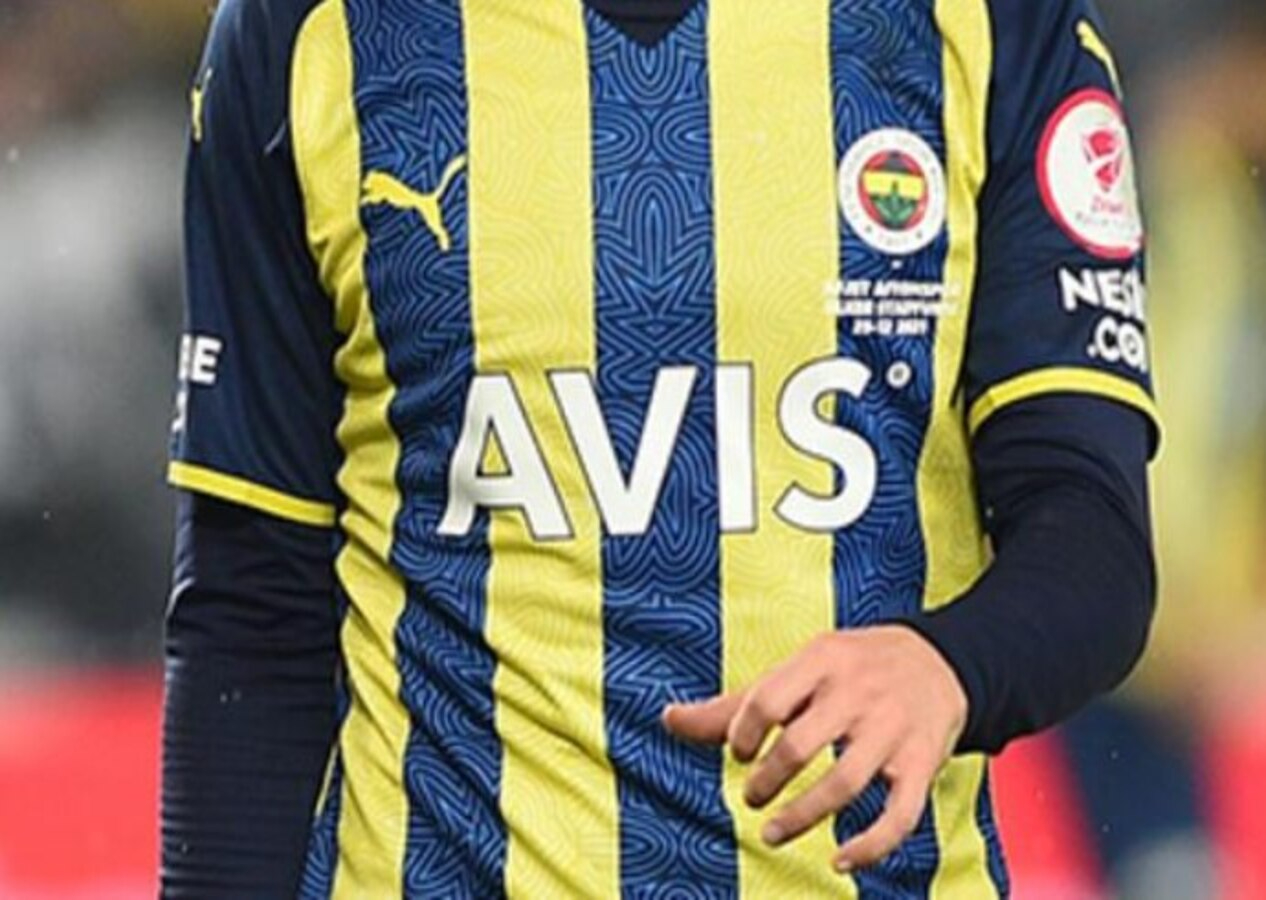 Fenerbahçeli yıldıza görülmemiş transfer teklifi! ''Biz alalım sizde kalsın...''