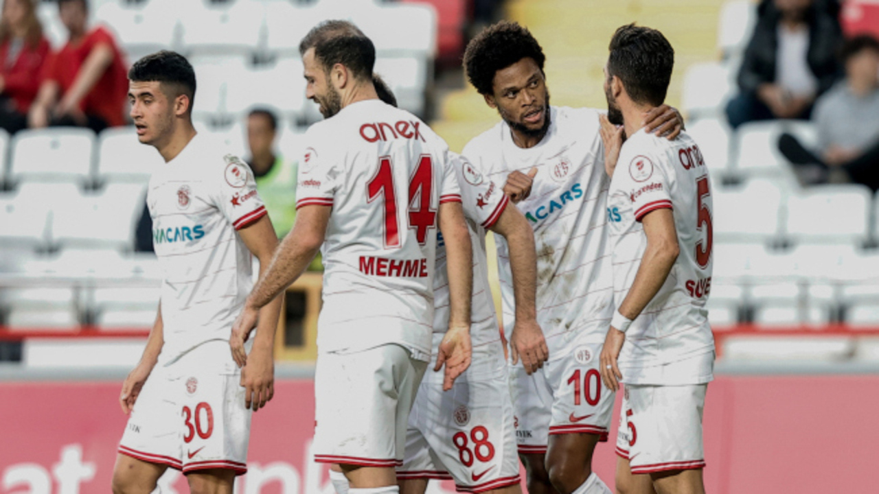 Antalyaspor 3 - 0 Pendikspor | Maç özeti...