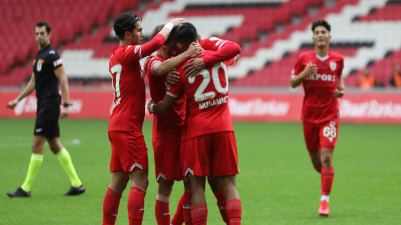 Samsunspor 4 - 0 Adanaspor | Maç özeti