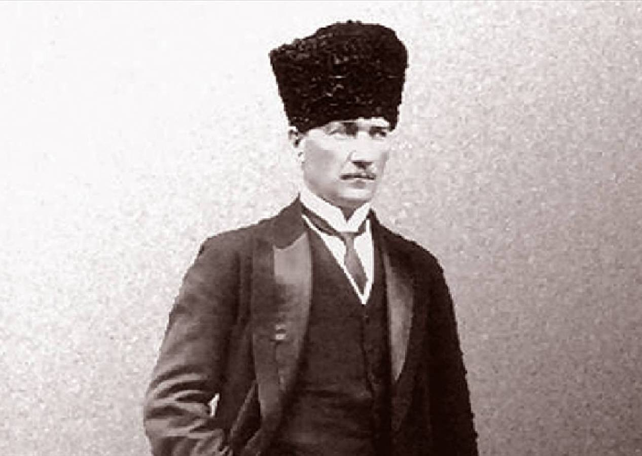 Anıtkabir'de resmi tören düzenleniyor