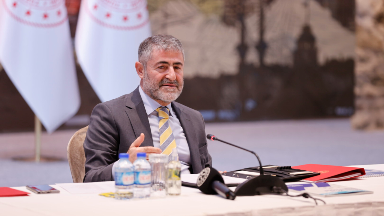 Hazine ve Maliye Bakanı Nureddin Nebati'den büyüme mesajı: Bu yıl da en güçlü büyüyen ülkelerden biri olacağız!