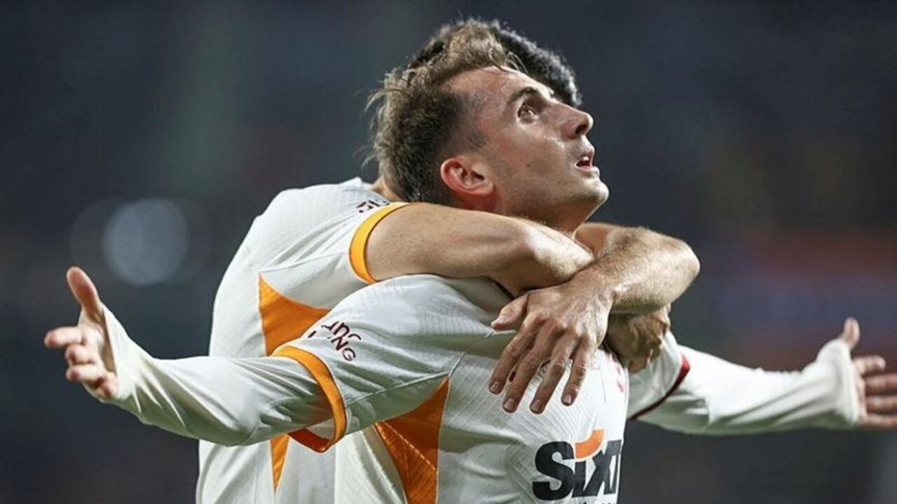 Başakşehir - Galatasaray maçına Kerem Aktürkoğlu damga vurdu! Milli oyuncu hat-trick yaptı...