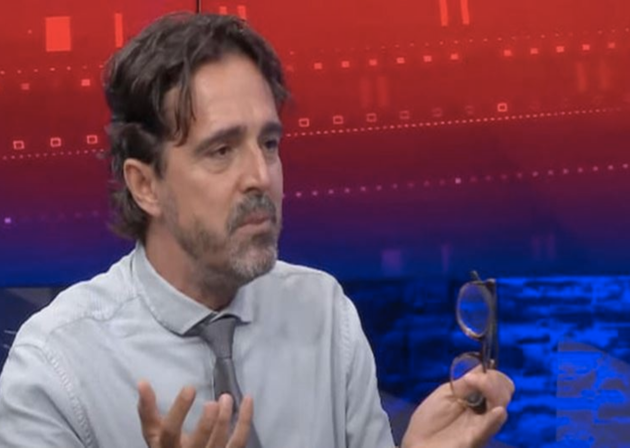 Halk TV'de tepki çeken anlar! Patlama üzerinden AK Parti'yi hedef aldılar
