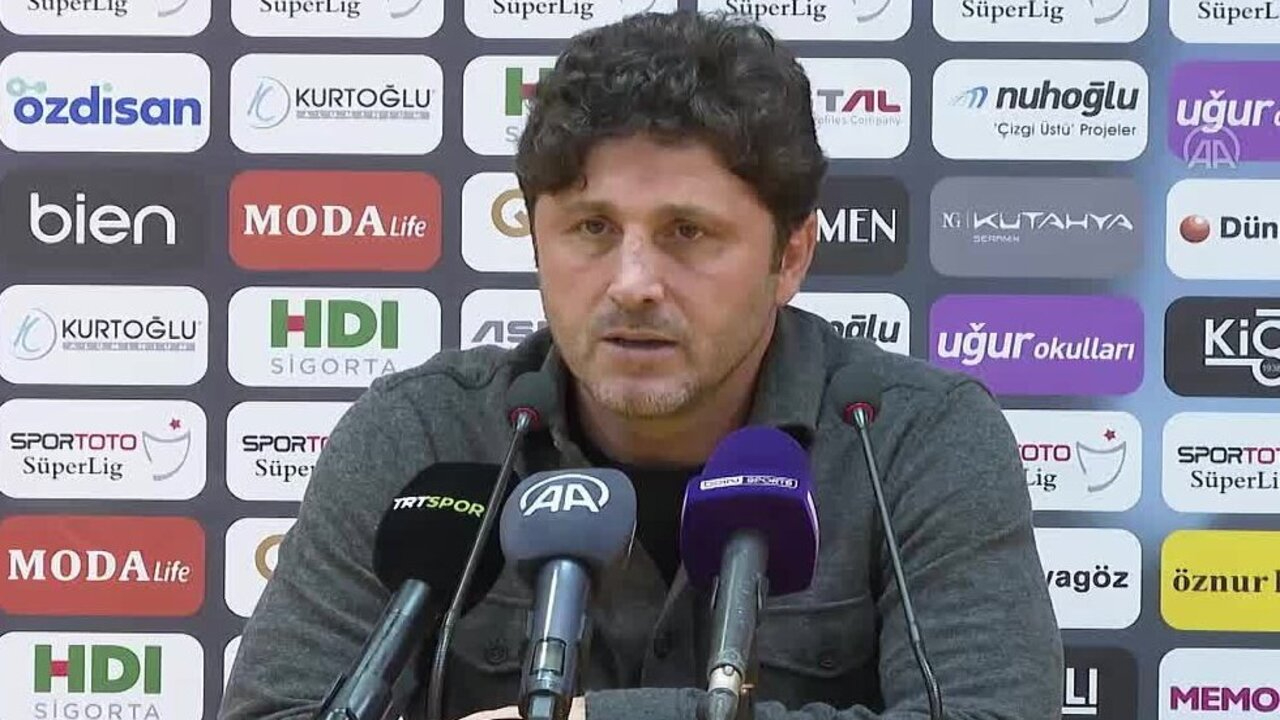 İstanbulspor Teknik Direktörü Fatih Tekke Hatayspor mağlubiyeti sonrası konuştu: Kesinlikle kazanmamız gerekiyordu...