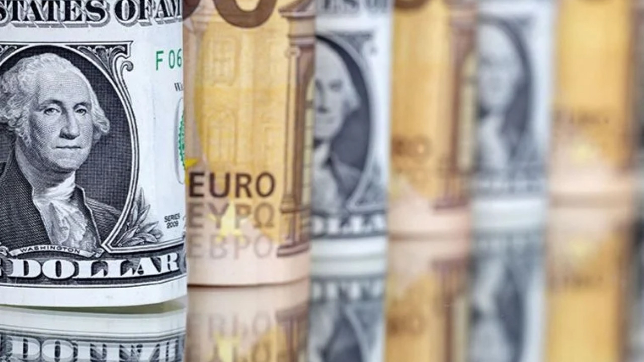Dolar ve Euro'da yükseliş! 19 TL'yi aştı...