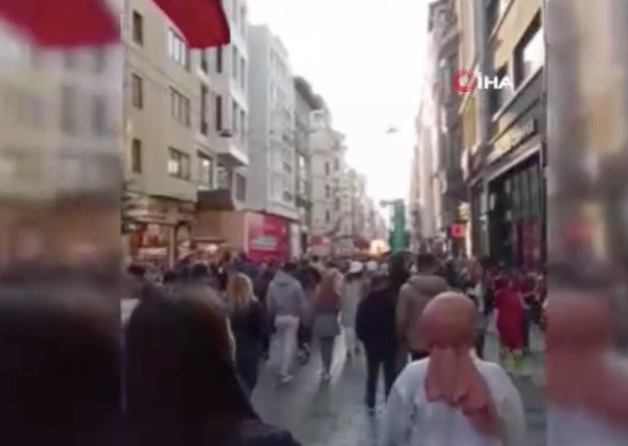 İstiklal Caddesi'nde patlama böyle görüntülendi