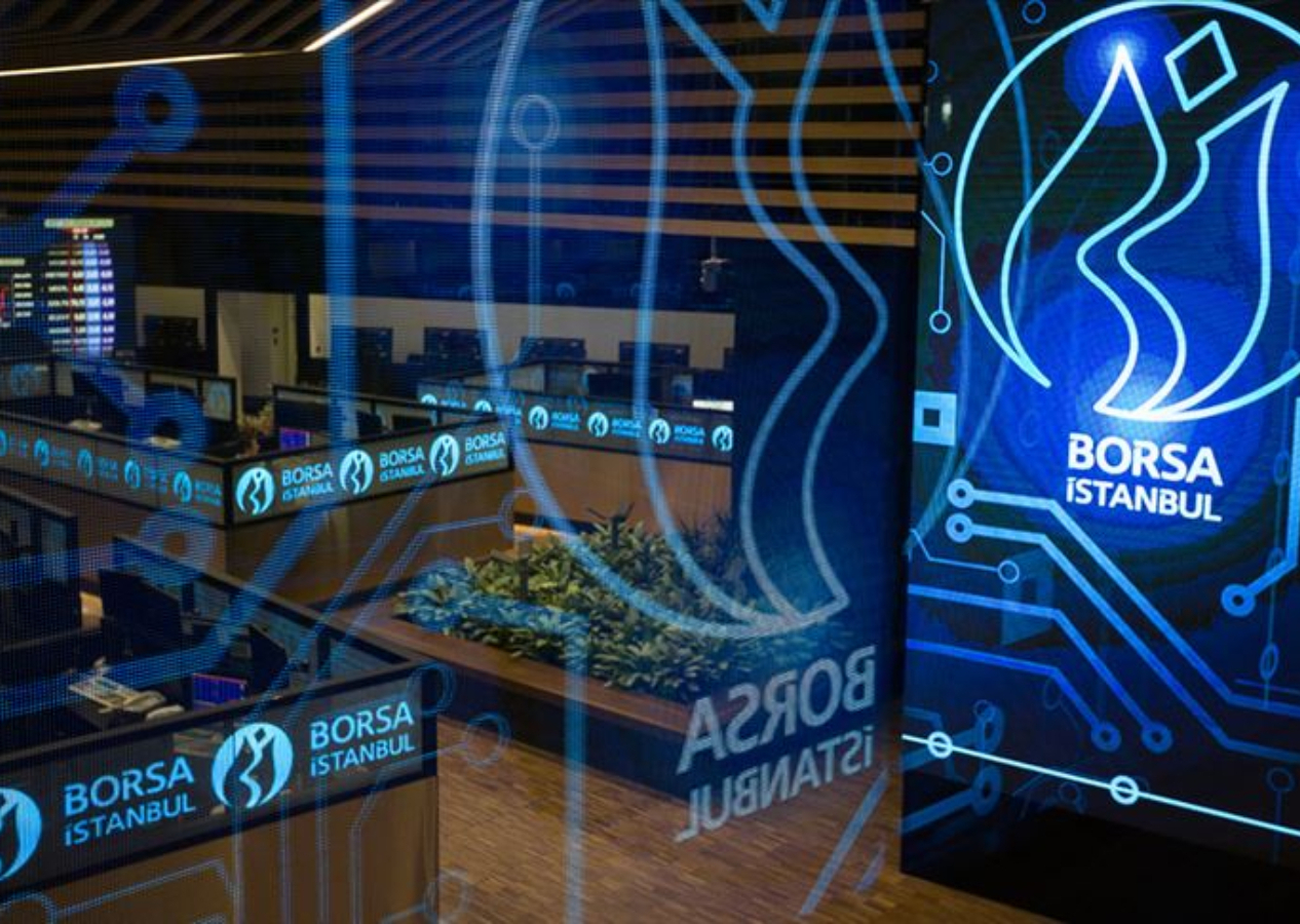Kapanışta tarihi zirveyi gören Borsa İstanbul rekor tazeledi