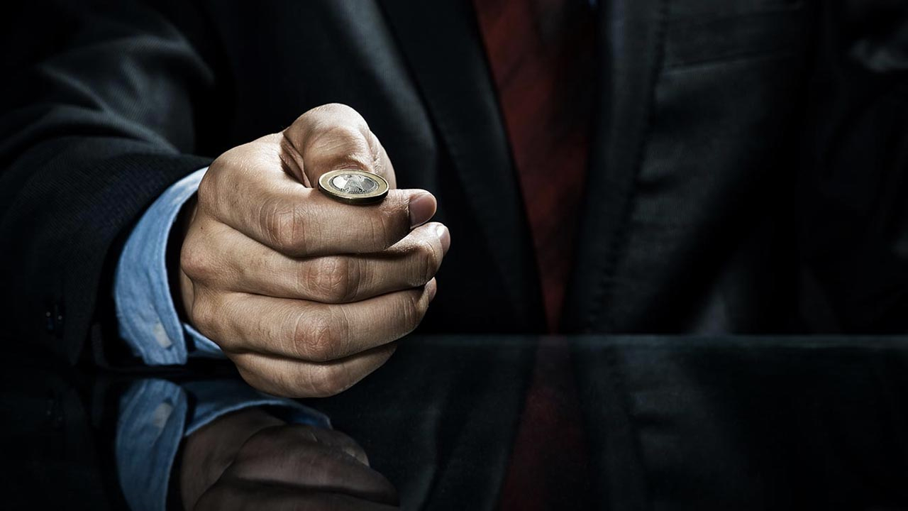 ABD'deki ara seçimde ilginç gelişme: Kazananı 'yazı tura' belirledi