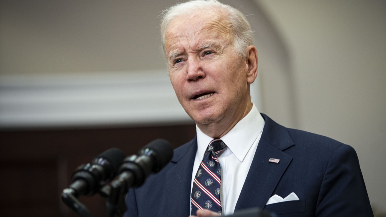 Biden, Polonya'ya düşen füzede Rusya olasılığını düşük gördü