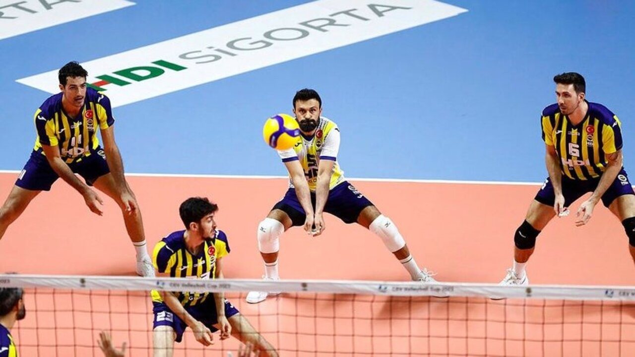 Fenerbahçe HDI Sigorta 3 - 0 SCM Craiova | Maç sonucu