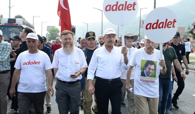 Ankara'dan İstanbul'a her adımında Kılıçdaroğlu'na eşlik ettiler / VİDEO