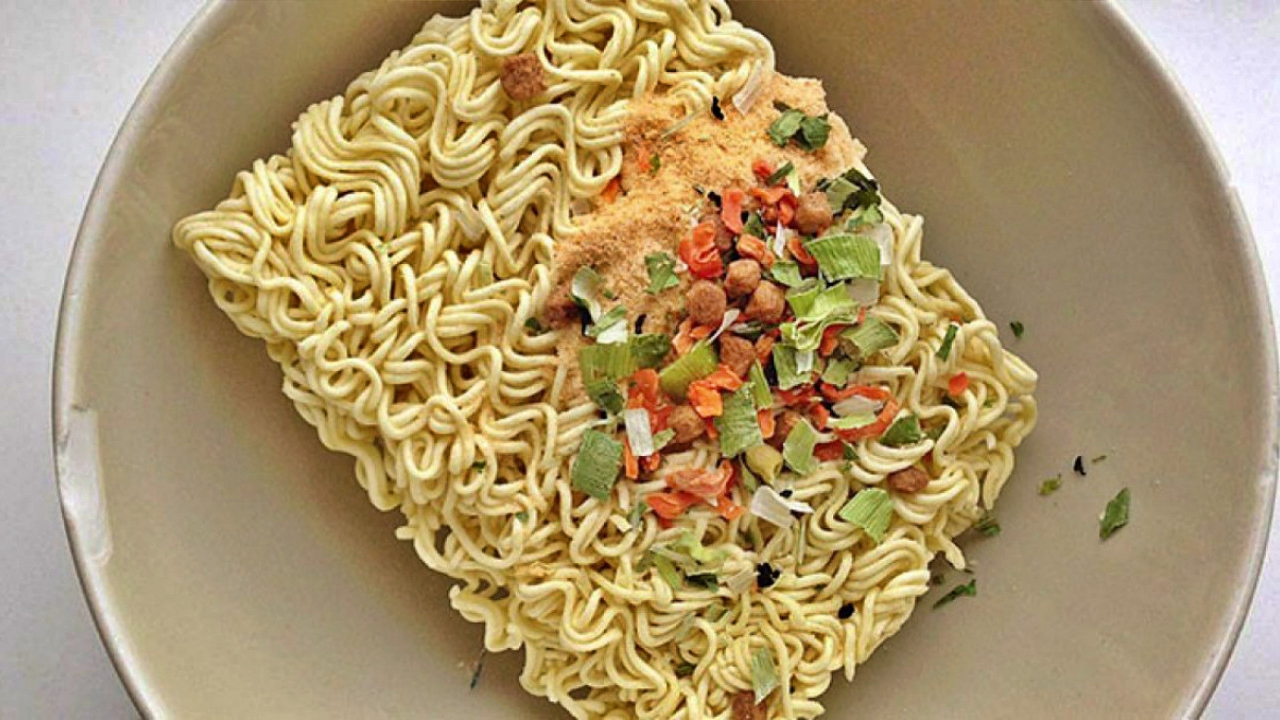Hazır noodle sevenler dikkat! Uzmanlardan kritik uyarı: Sakın bu şekilde tüketmeyin!