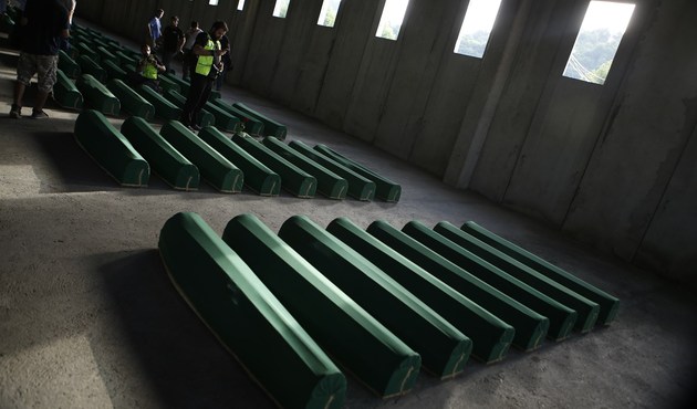 Srebrenitsa'da katledilen 71 kişinin daha cenazesi defnedilecek...