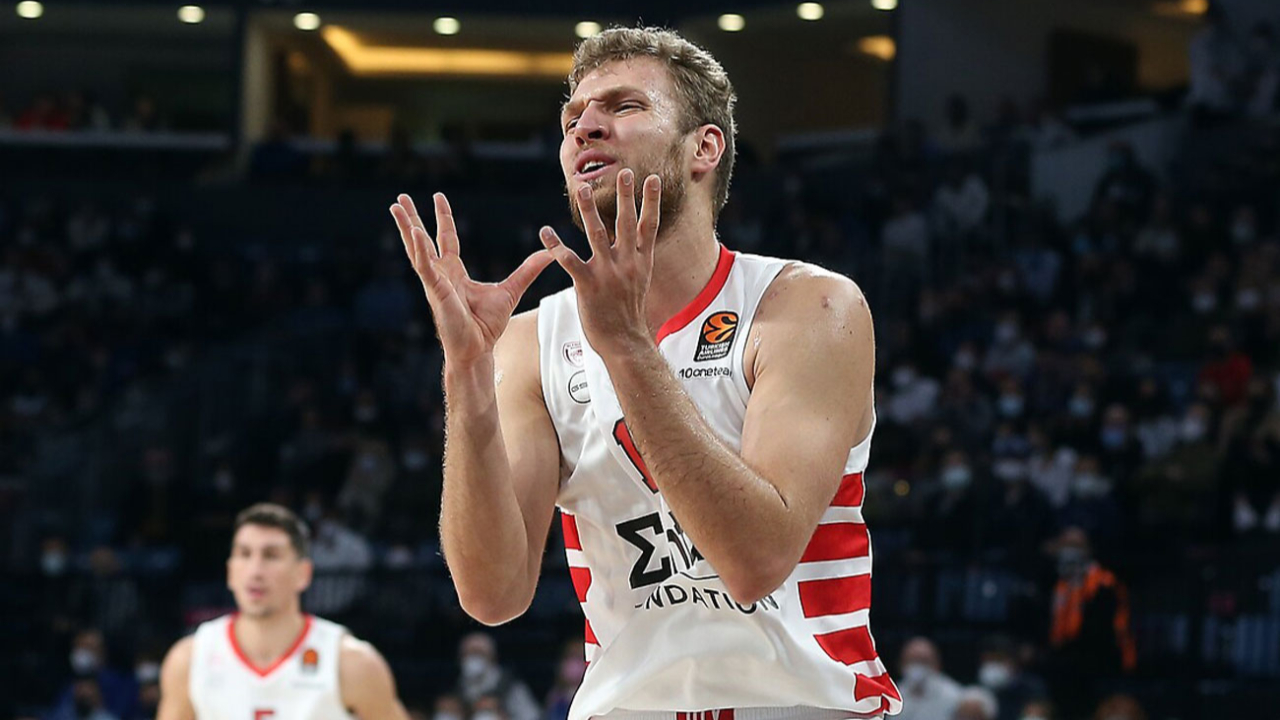 EuroLeague'de haftanın MVP'si Sasha Vezenkov