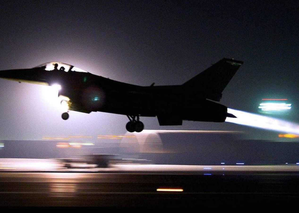 TSK'dan Suriye ve Irak'ın kuzeyine Pençe-Kılıç Hava Harekatı