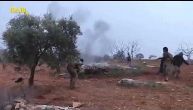 Rus pilot el bombası ile intihar etti...