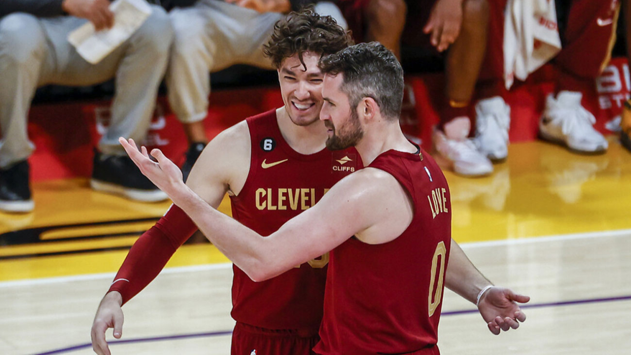 Cleveland Miami Heat'i farklı geçti
