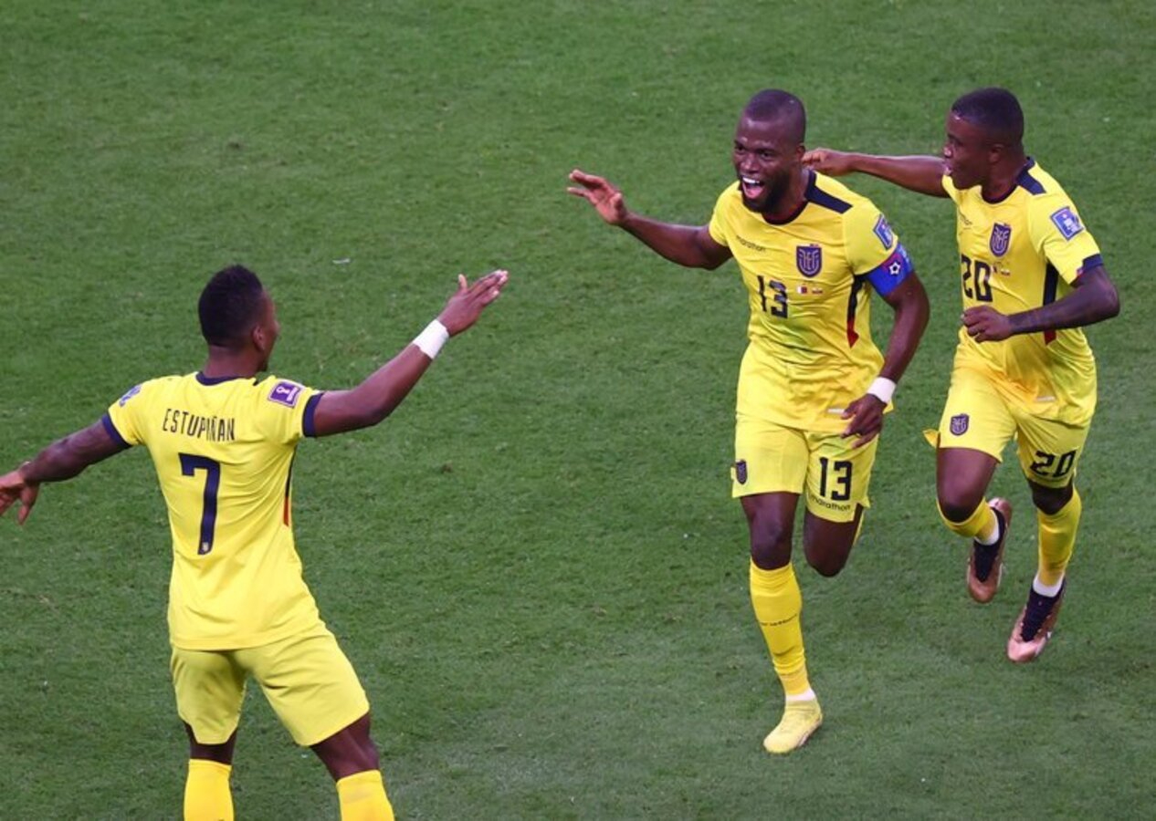 Katar 2022 Dünya Kupası'nın 2. golü de Fenerbahçe'nin yıldızı Enner Valencia'dan!