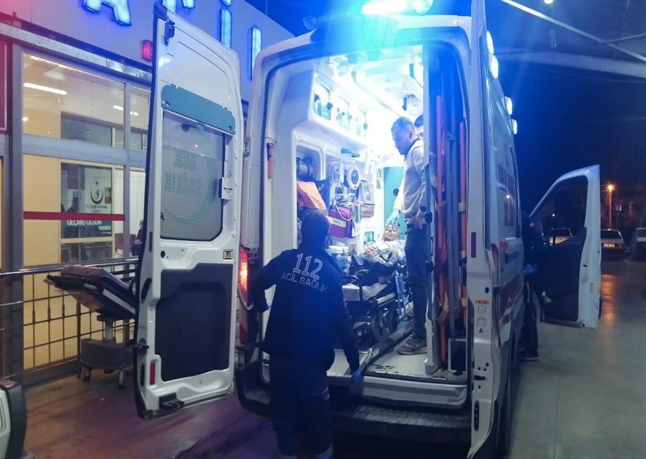 Madende dinamit patladı! İşçiler göçük altında kaldı
