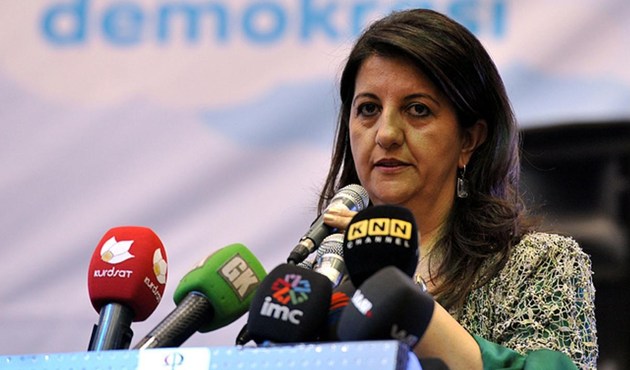 HDP'li Pervin Buldan trafik kazası geçirdi...