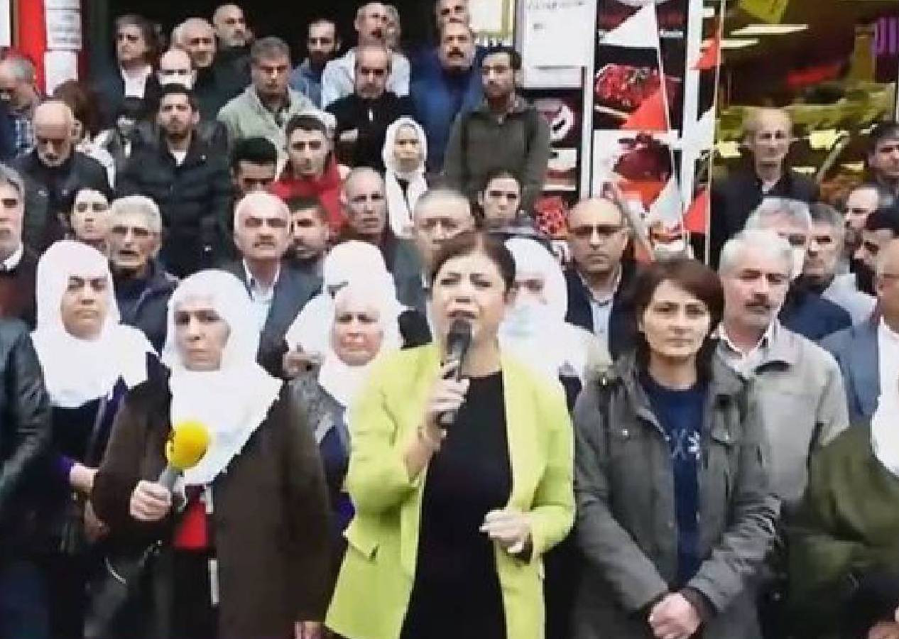 Türkiye’ye kin! PKK’ya destek