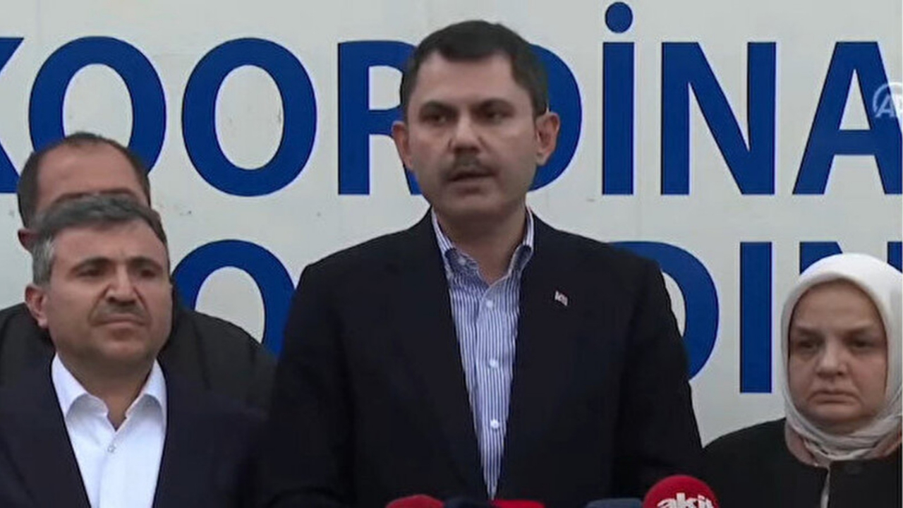 Bakan Kurum deprem bölgesinden "Yarın hesaplarda" diyerek duyurdu: 4 milyon lira yardım!
