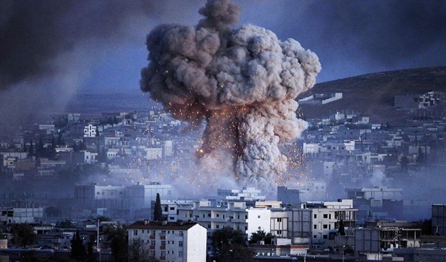 ABD Rakka'da PKK/PYD'yi vurdu...