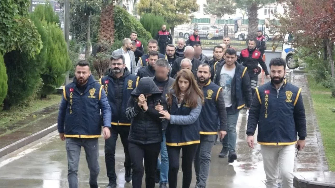 19 yıllık cinayetin ardındaki korkunç sır perdesi aralandı: Öz annesi ve babası öldürdü