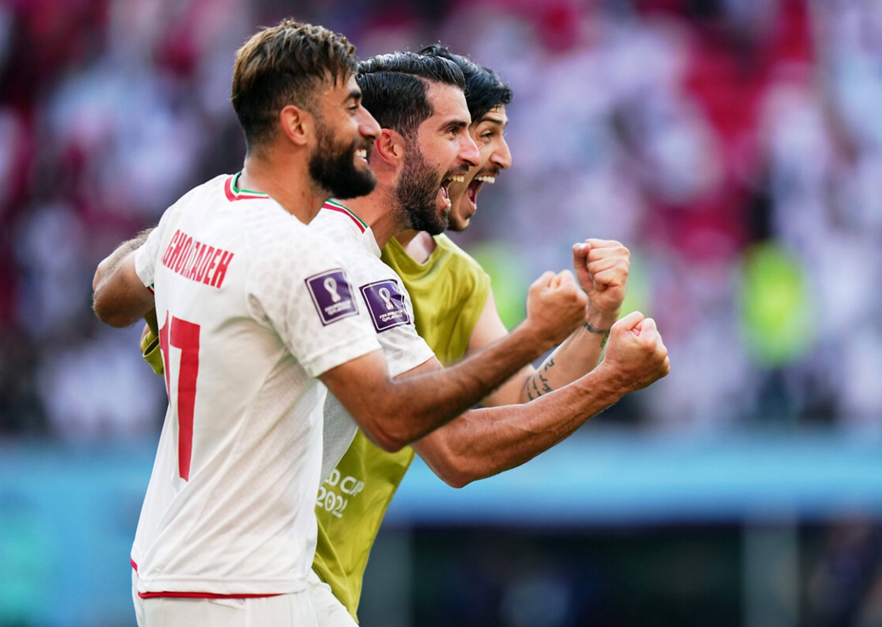 Galler'e büyük şok! İngiltere'den 6 gol yiyen İran, Galler'i yendi