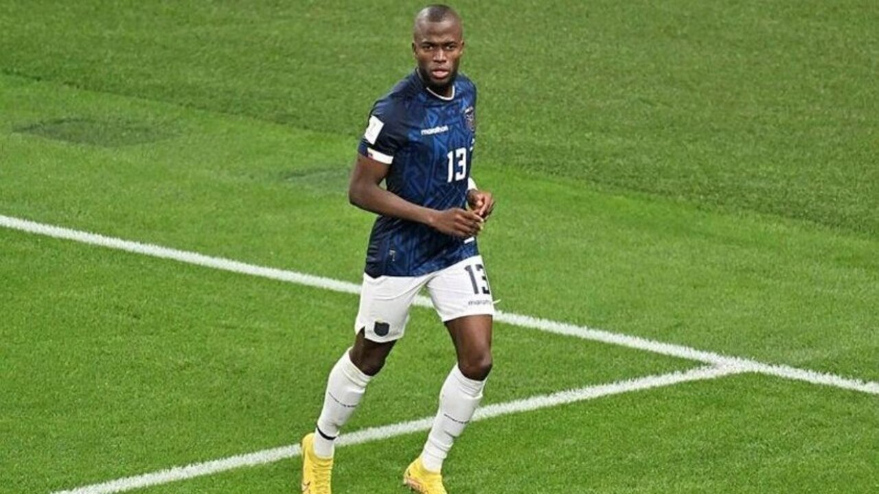 Ekvador'a Enner Valencia şoku! Yıldız oyuncu karşılaşmaya devam edemedi