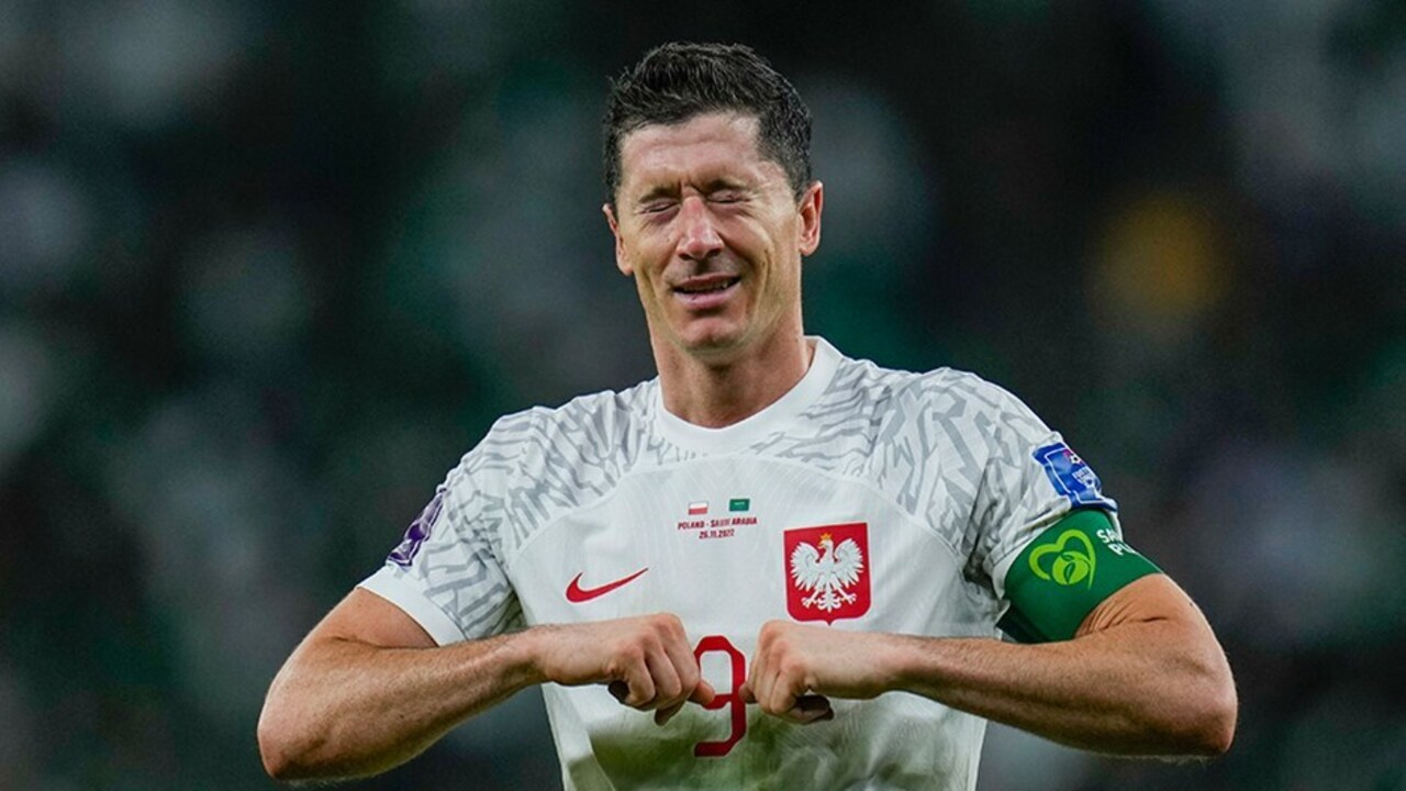 Lewandowski'yi ağlatan gol! Kendisi ve ülkesi adına bir ilk...
