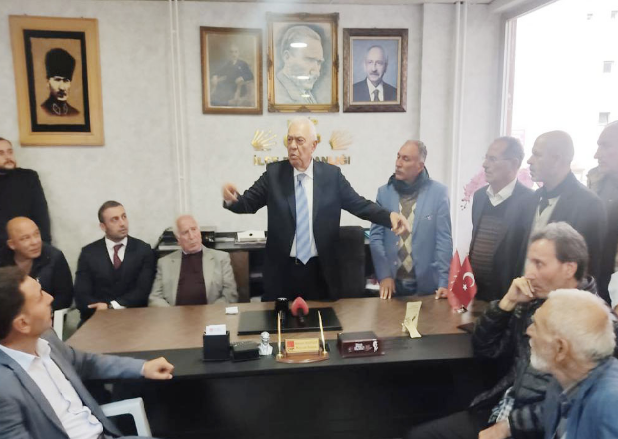 HDP'li vekil CHP ilçe teşkilatında 6+1'i ifşa etti: "Hedefimiz CHP'yi iktidara taşımak"