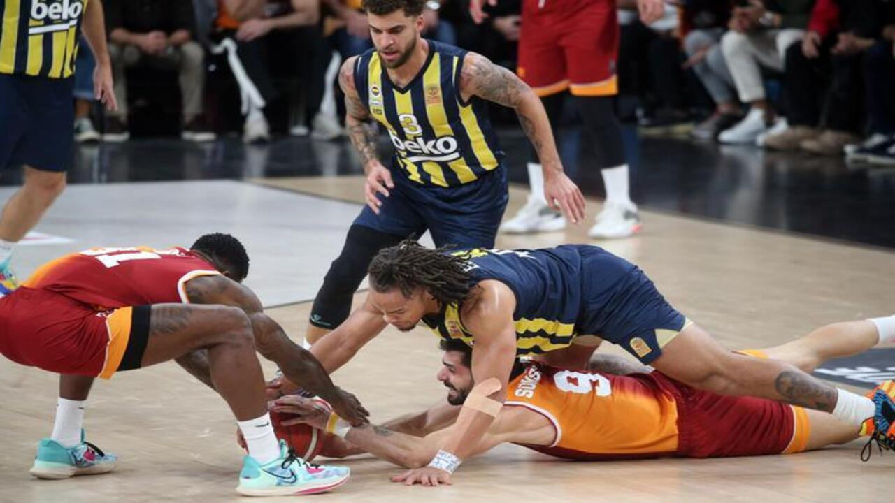 Galatasaray Nef 91 - 97 Fenerbahçe Beko | Maçın geniş özeti...
