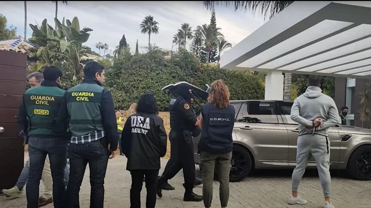Avrupa'da büyük operasyon: 30 tondan fazla uyuşturucu ele geçirildi