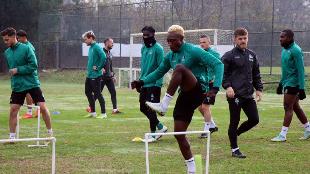 Sakaryaspor Erzurumspor mesaisinde