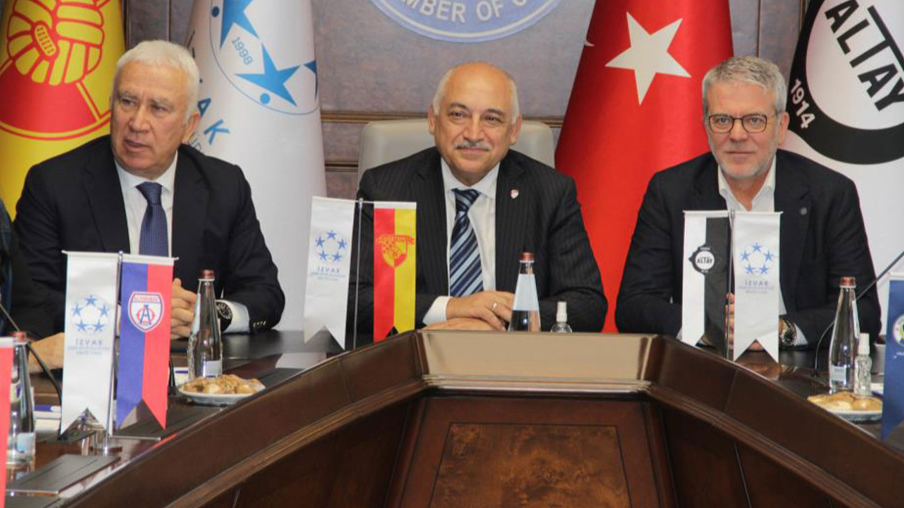 Mehmet Büyükekşi'den İzmir zirvesi