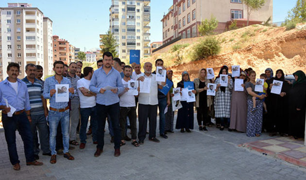 Müteahhit not bırakıp kaçtı! "Ya kafama sıkacaktım..."