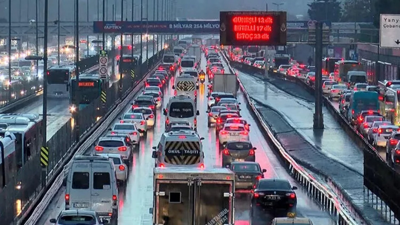 Resmi Gazete’de yayımlandı: Trafik sigortası yönetmeliğinde değişiklik! Hasar ve hasarsızlık oranları arttı