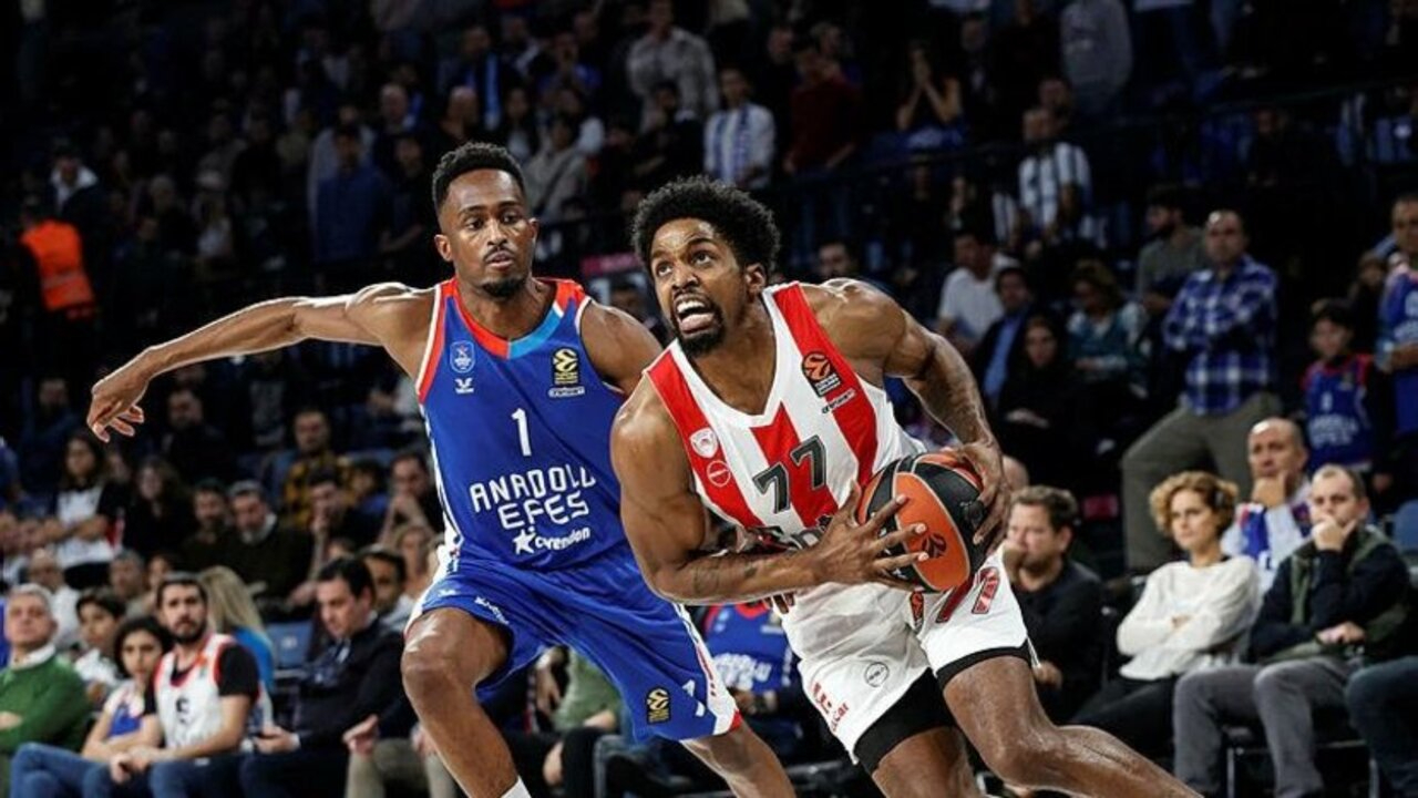 Anadolu Efes 81 - 72 Olympiacos | Maç sonucu