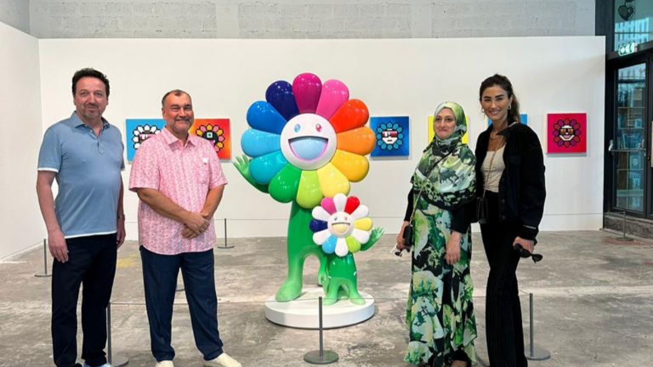 Murat Ülker ve eşi Betül Ülker Dubai’deki sanat GOYA’sı izlenimlerini paylaştı