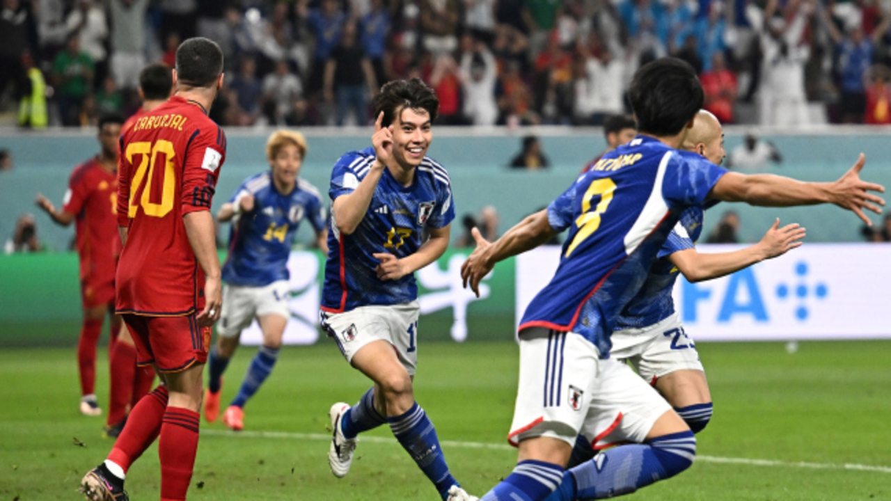 Japonya 2 - 1 İspanya | Maçın geniş özeti ve golleri...
