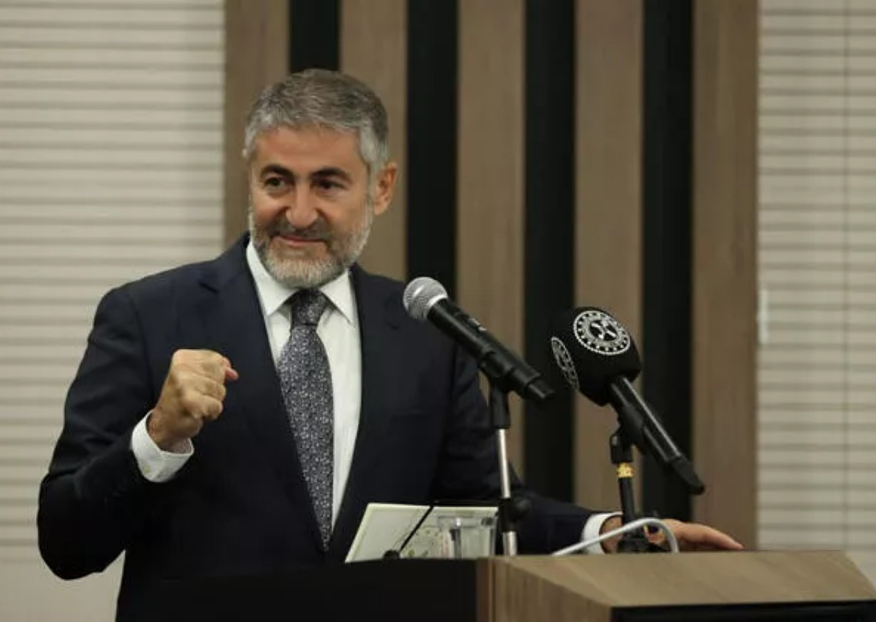 EYT'de kredi desteği! Bakan Nebati duyurdu: Kıdem tazminatı için hazırlıklar başladı!