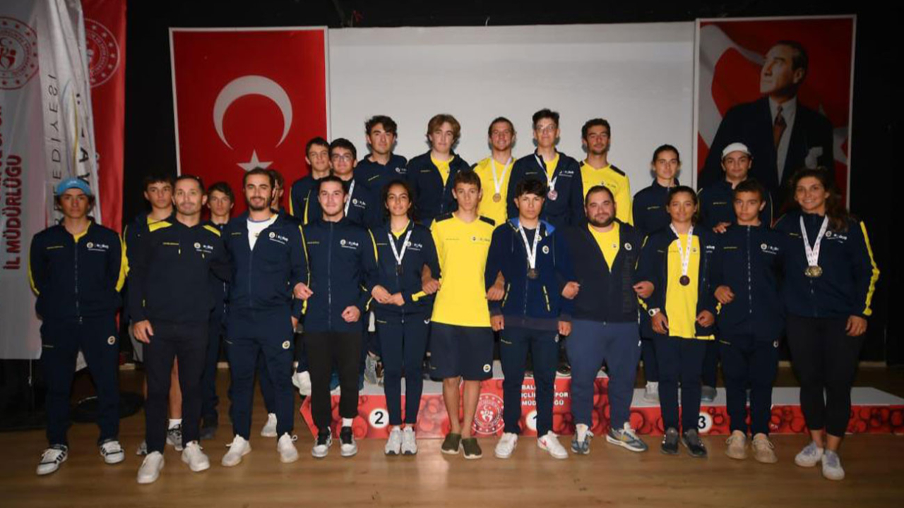 Fenerbahçe Yelken'den tarihi başarı