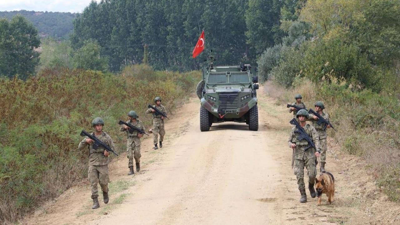 MSB duyurdu: 12 terörist sınırda yakalandı!