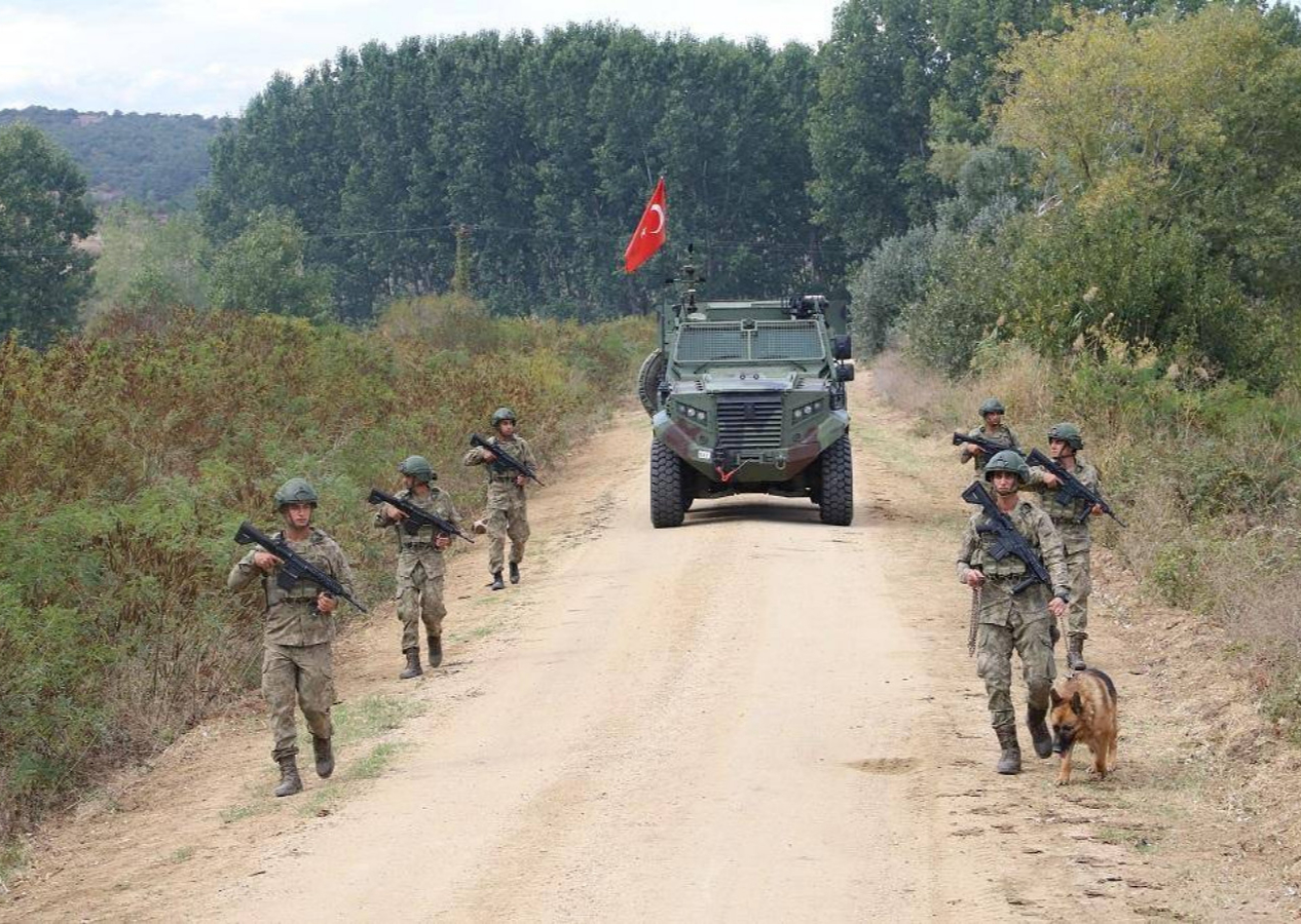 MSB duyurdu: 12 terörist sınırda yakalandı!