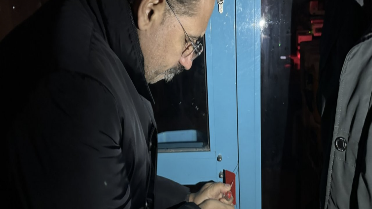 Denetimden kaldılar: Ağrı’da A101’in 5 şubesi mühürlendi