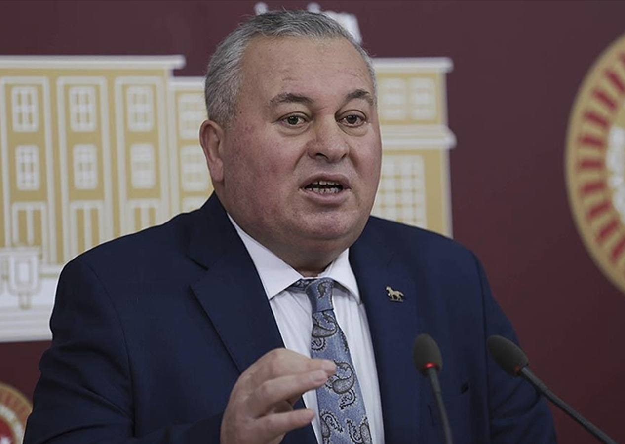Gazeteci Latif Şimşek'i darp eden Cemal Enginyurt yine tehditler savurdu! Bu defa İbrahim Tatlıses'i hedef aldı